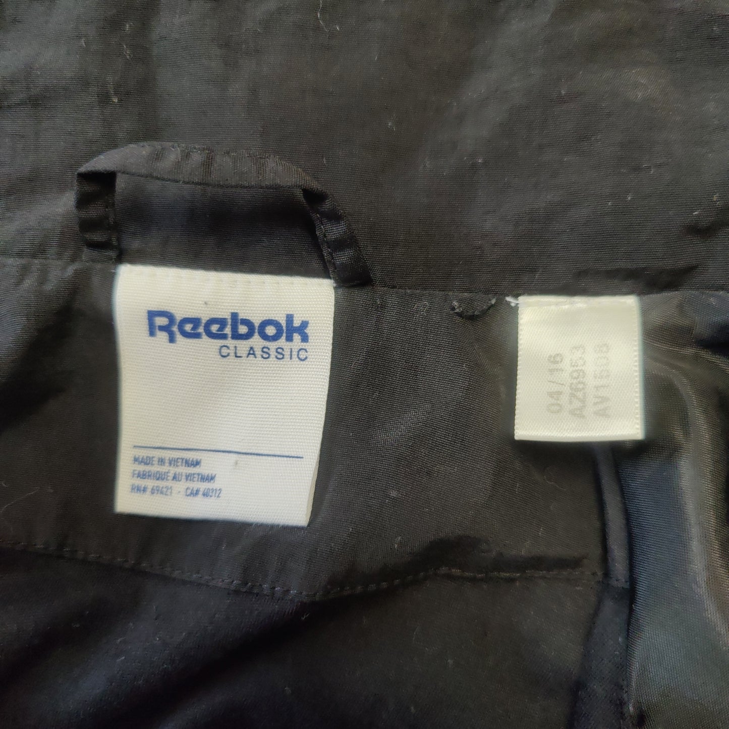 Reebok Vintage Black/White Windbreaker Track Jacket Men Size Small
