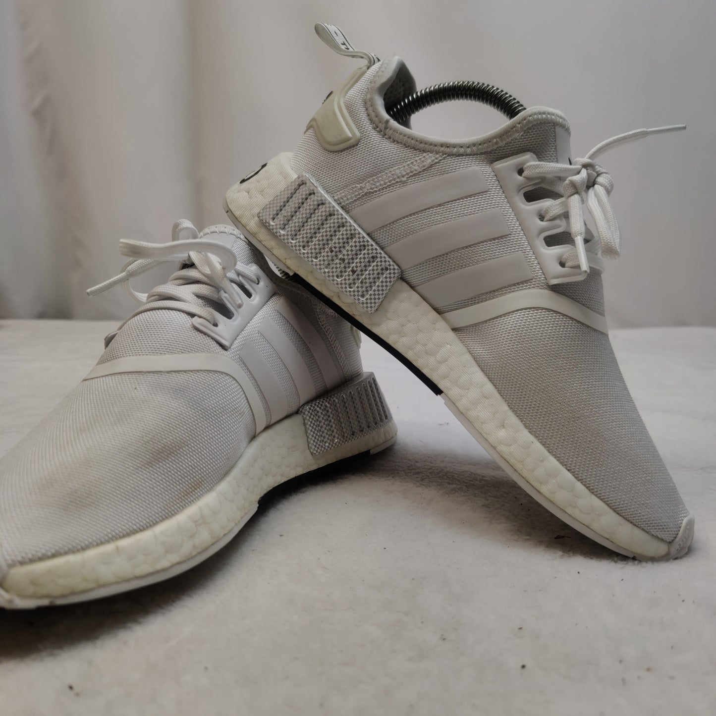 Adidas NMD R1 Primeblue Triple White Sneaker Trainers Shoes Women UK 5.5