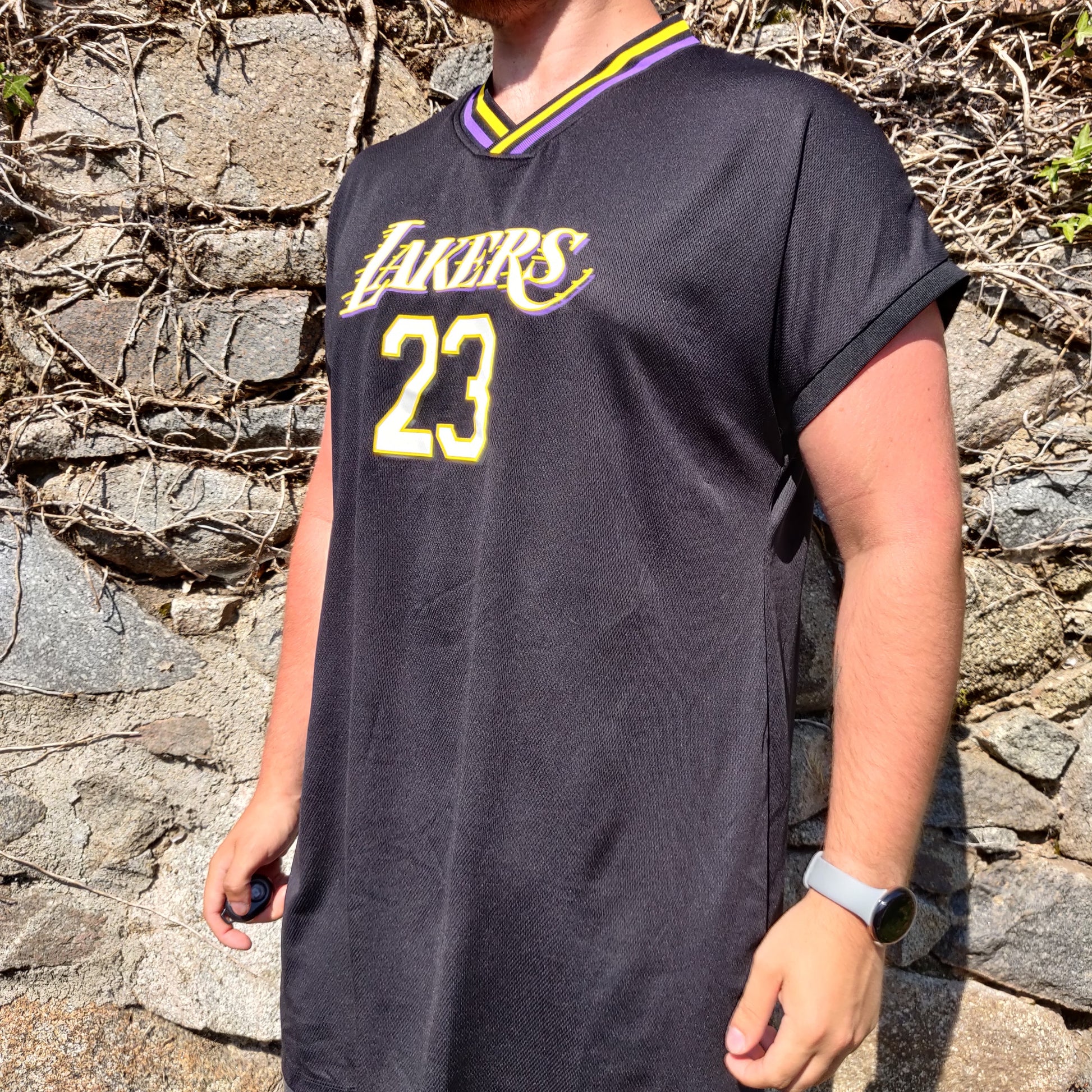 black lakers jersey outfit