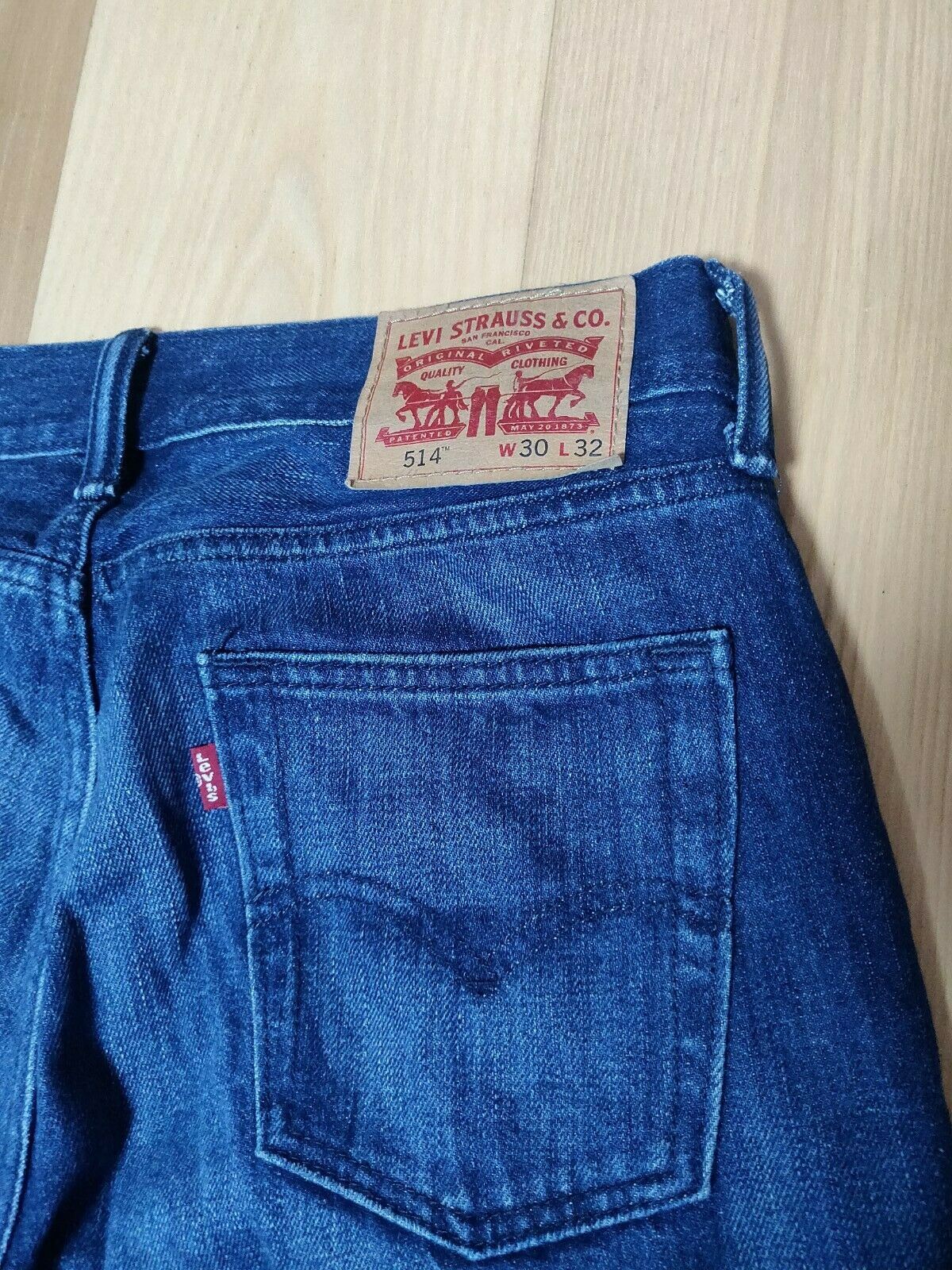 Levi's 514 Ripped Blue Denim Jeans W30/L32