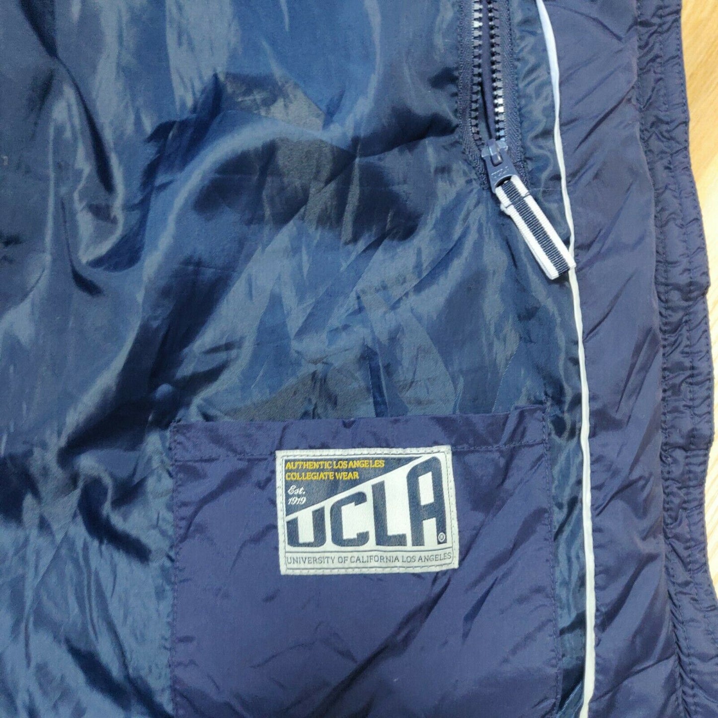 UCLA Heritage Navy Puffer Jacket Men Size XL