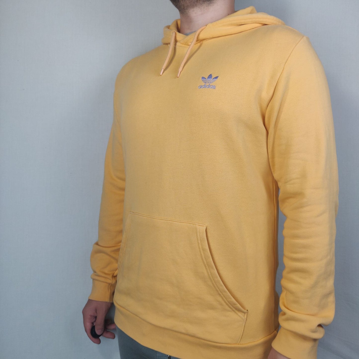 Adidas Essentials Yellow Hoodie Pullover Drawstring Men Size Medium